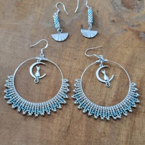 Boucles d'oreilles créoles artisanales chat lune - Perles tchèques